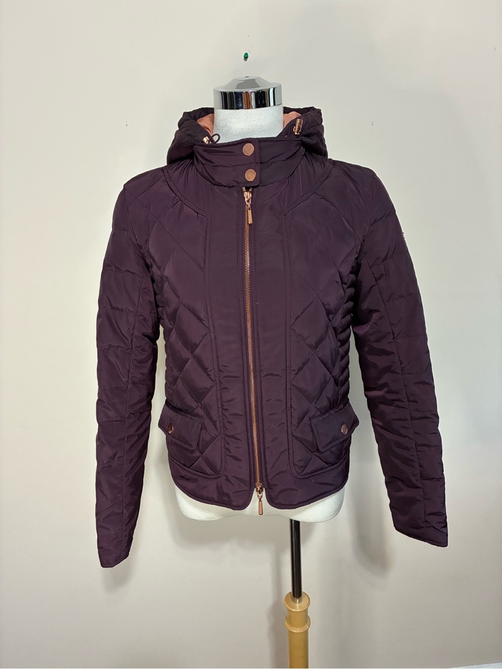 Escada Sport Women’s Quilted Hooded Duck Down/Feathers
